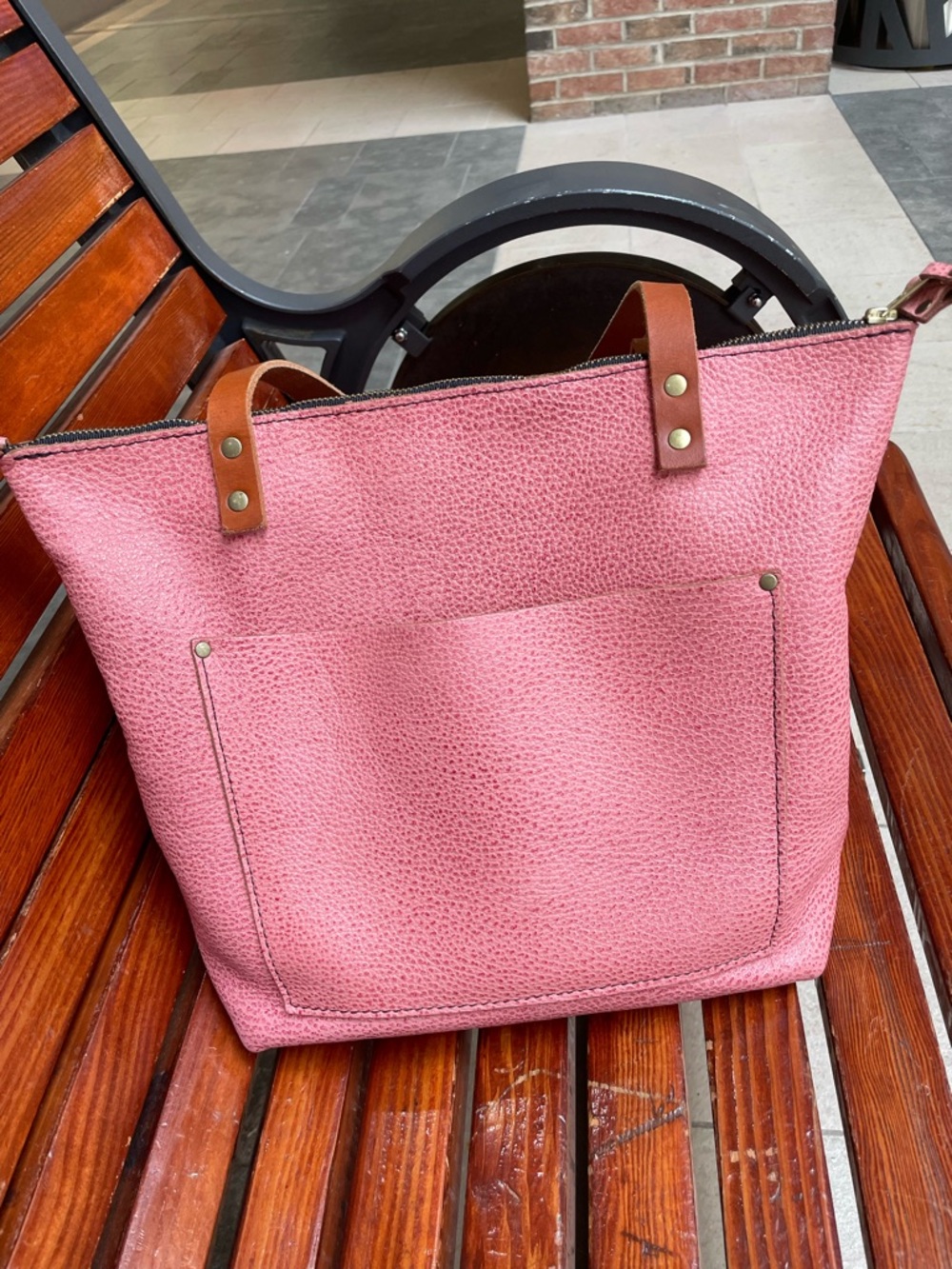 Portland Leather Medium Zip tote - flamingo 🦩 🦄 🤩with purse organizer🤩